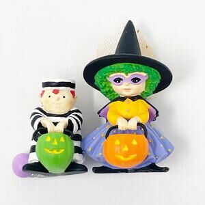 Vintage Hallmark Halloween Ornament 2004 Trick or Treat Millie and Sam Figurine